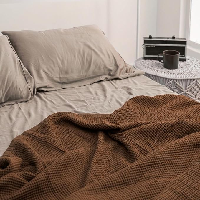 Salt Earth GOTS Certified 100% Organic Cotton Throw Blanket, 55"x60" Waffle Blankets & Throws for Bed, Throw Blanket for Couch, Cozy Christmas Blankets and Throws for Christmas Gifts (Potting Soil)