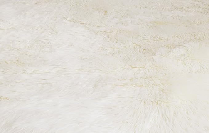 SAFAVIEH Faux Sheep Skin Collection 4' x 6' Ivory FSS115A Silken Glam 2.35-inch Thick Area Rug