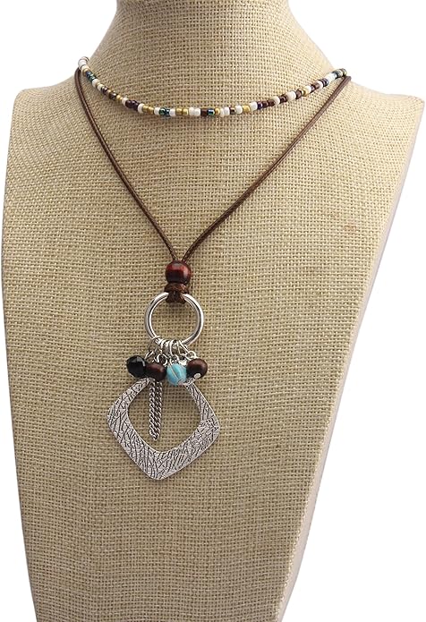 Leather Necklace for Women Boho Choker Necklace Long Cord Leather Pendant Bohemian Neckalce Vintage Alloy Pendant Leather Rope Necklace Wooden Necklaces for Women