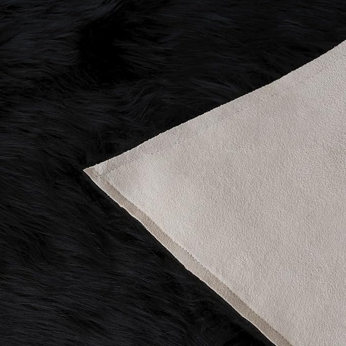 SAFAVIEH Faux Sheep Skin Collection 3' x 5' Black FSS115B Silken Glam 2.35-inch Thick Area Rug