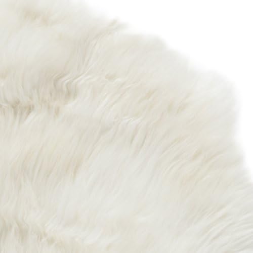 SAFAVIEH Sheep Skin Collection Area Rug - 6' Square, Natural & White, Handmade Rustic Glam Genuine Pelt, 3.4-inch Thick Ideal for High Traffic Areas in Living Room, Bedroom (SHS211A)