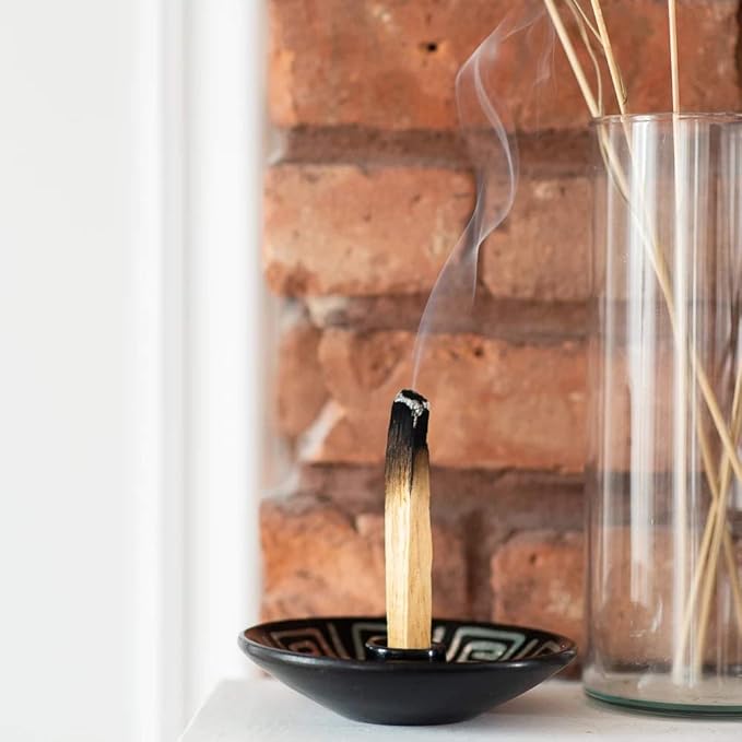 Luna Sundara Authentic Peru Pottery Palo Santo Stick Holder and Incense Holder with 5 Palo Santo Sticks Handmade Ceramic Smudge Bowl Sage Holder Black and White Gift Set