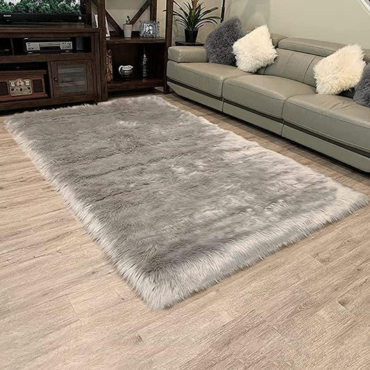 LAMBZY High Pile Super Soft Faux Sheepskin Rug (Grey, 3'x5')