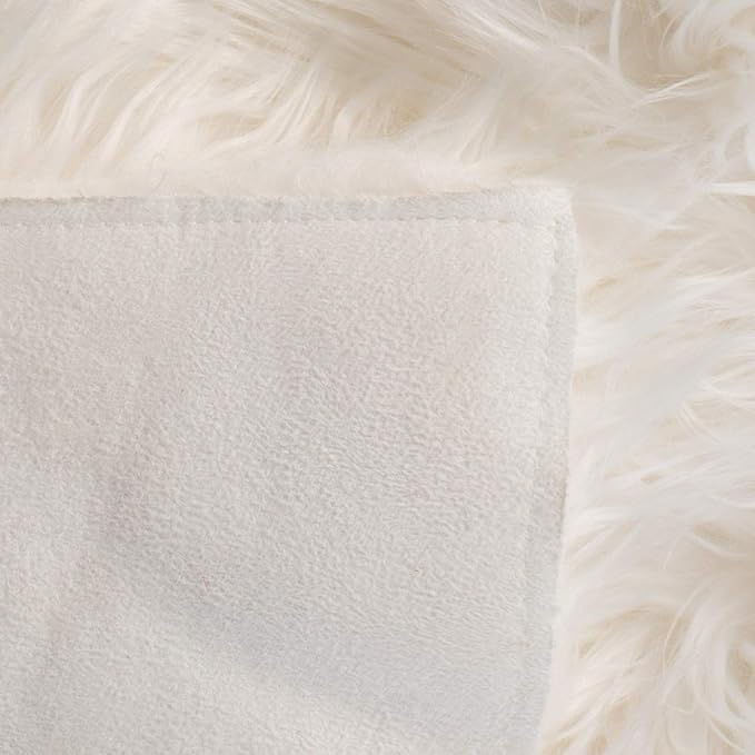 SAFAVIEH Faux Sheep Skin Collection 8' x 10' Ivory FSS115A Silken Glam 2.35-inch Thick Area Rug