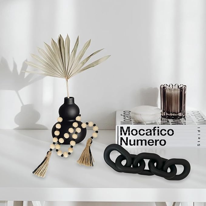 2 Pieces Decorative 5 Link Wooden Chain Decor and Bead Boho Farmhouse Rustic Home Table Decor Coffee Table Shelf Aesthetic Modern Bookshelf Table Wooden Decortion (Black)