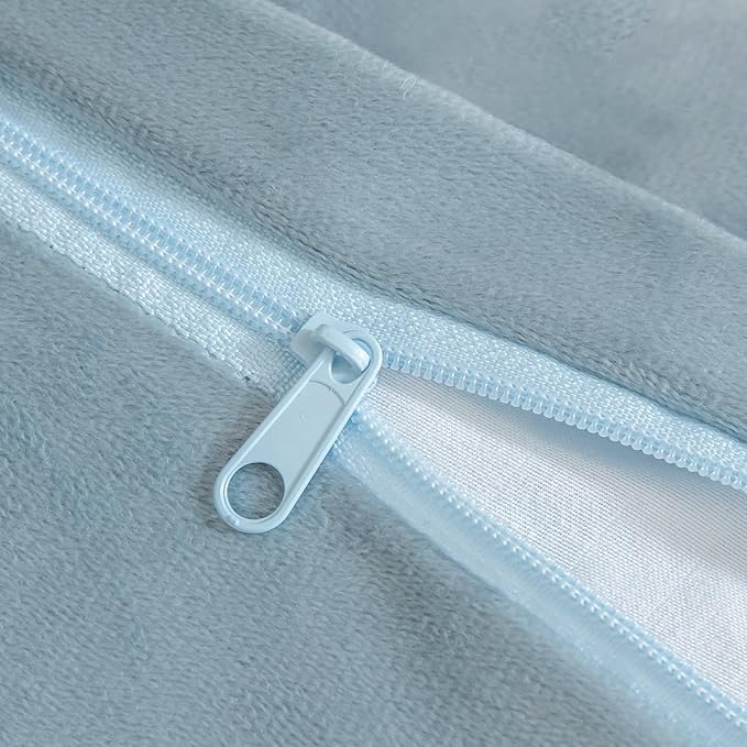 Yaertun Pack of 2 Faux Fur Throw Pillow Covers Decorative Sherpa Boucle Pillow Covers Fuzzy Soft Pillowcases Sheepskin Fleece Cushion Case for Couch Sofa Bed Living Room 26x26 Inch Light Blue