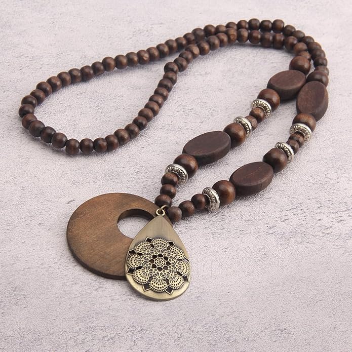 Leather Necklace for Women Boho Choker Necklace Long Cord Leather Pendant Bohemian Neckalce Vintage Alloy Pendant Leather Rope Necklace Wooden Necklaces for Women