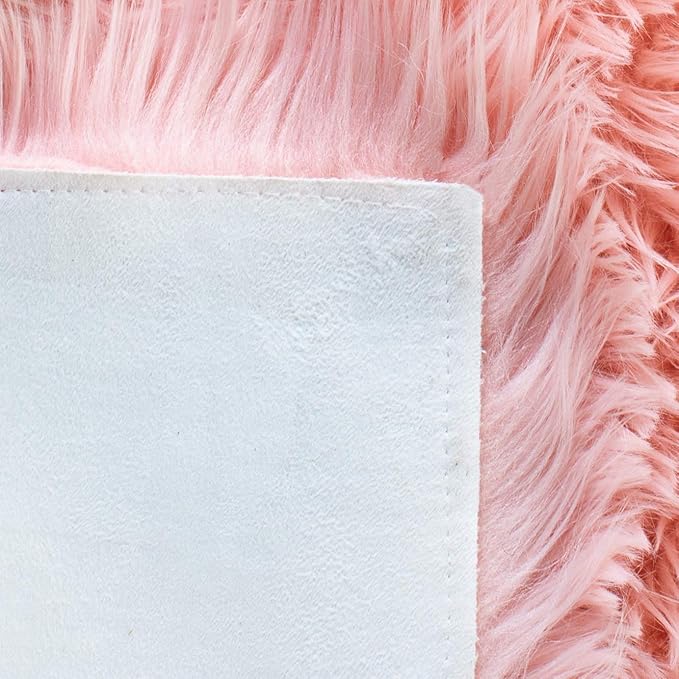SAFAVIEH Faux Sheep Skin Collection 5' x 7' Pink FSS235G Silken Glam 2.35-inch Thick Area Rug
