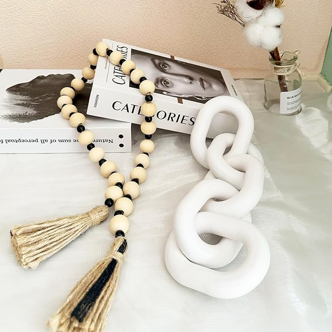2 Pieces Decorative 5 Link Wooden Chain Decor and Bead Boho Farmhouse Rustic Home Table Decor Coffee Table Shelf Aesthetic Modern Bookshelf Table Wooden Decortion (White)