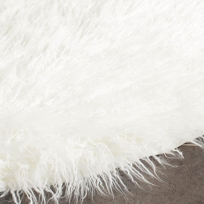 SAFAVIEH Faux Sheep Skin Collection Runner Rug - 2'6" x 8', Ivory, Silken Glam Design, Non-Shedding & Easy Care, 2.35-inch Thick Ideal for High Traffic Areas in Living Room, Bedroom (FSS117A)