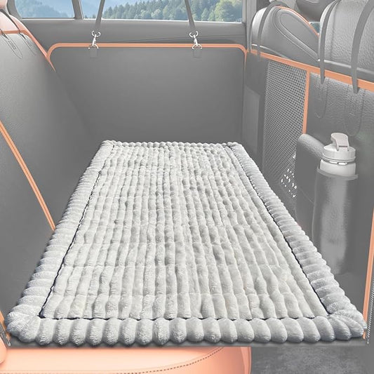 Dog Bed Mat for Car Backseat Extender, Non-Slip Pet Bed Mat for Car Back Seat Protector Cover, Furry Dog Couch Cover, Washable Travel Dogs Bed for Cars, SUVs, Sedans. (51" x 24") (White, M)