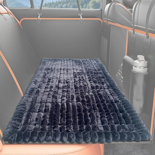Dog Bed Mat for Car Backseat Extender, Non-Slip Pet Bed Mat for Car Back Seat Protector Cover, Furry Dog Couch Cover, Washable Travel Dogs Bed for Cars, SUVs, Sedans. (51" x 24") (Black, M)