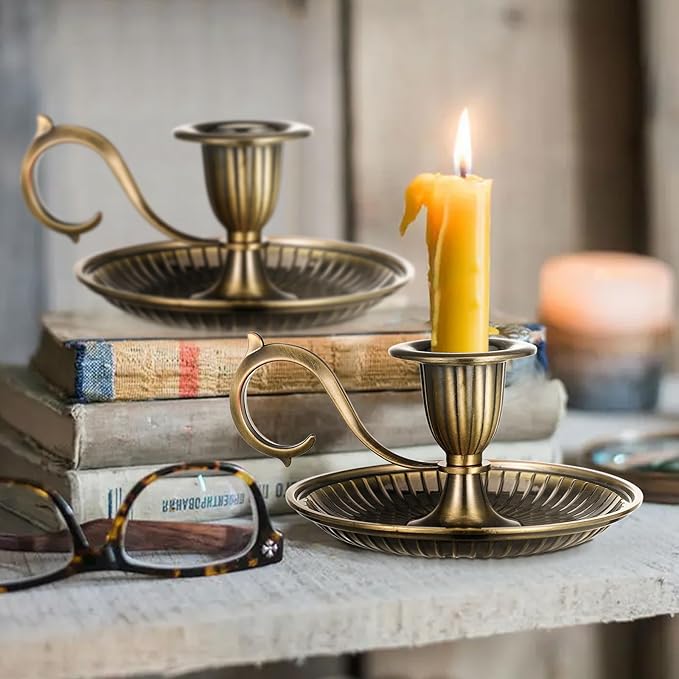 Healifty Candle Holder Candlestick Holder: Taper Candle Holders for Christmas Decor, Vintage Bronze Candlestick Holder with Handle, Candle Stand Chamberstick Handheld for Party Wedding Decor