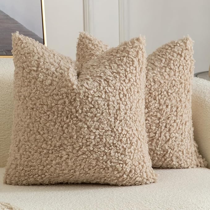 Yaertun Pack of 2 Faux Fur Throw Pillow Covers Decorative Sherpa Boucle Pillow Covers Fuzzy Soft Pillowcases Sheepskin Fleece Cushion Case for Couch Sofa Bed Living Room 16x16 Inch Oatmeal