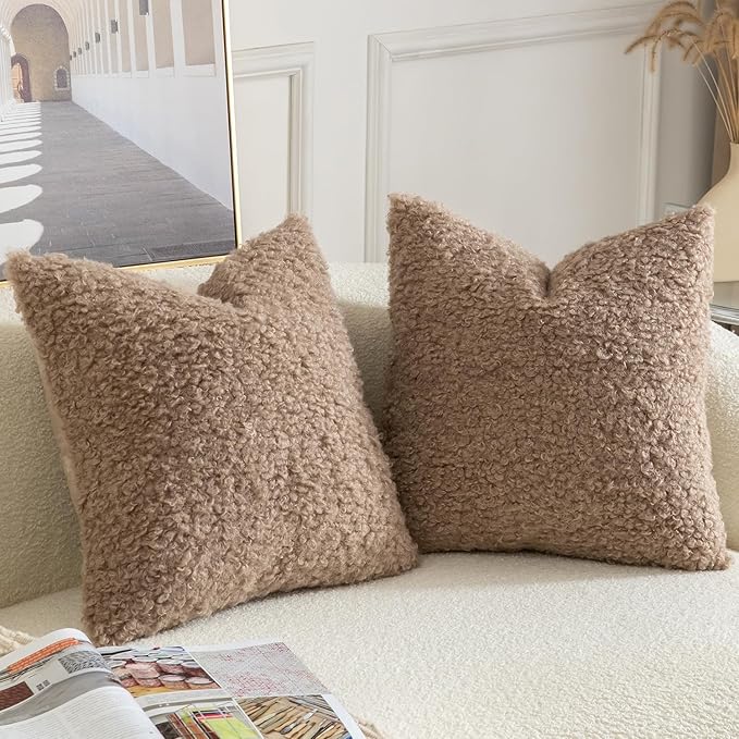 Yaertun Pack of 2 Faux Fur Throw Pillow Covers Decorative Sherpa Boucle Pillow Covers Fuzzy Soft Pillowcases Sheepskin Fleece Cushion Case for Couch Sofa Bed Living Room 22x22 Inch Khaki