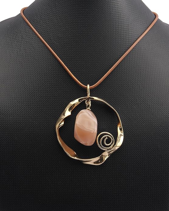 Leather Necklace for Women Boho Choker Necklace Long Cord Leather Pendant Bohemian Neckalce Vintage Alloy Pendant Leather Rope Necklace Wooden Necklaces for Women