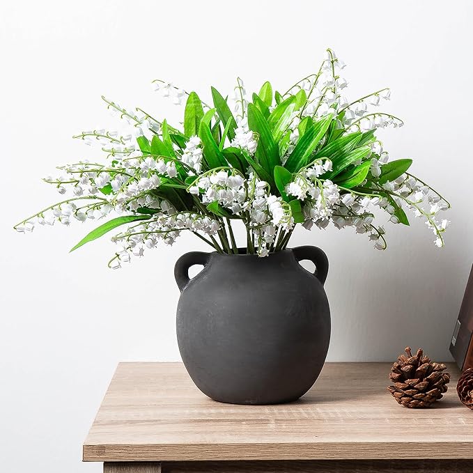 Black Vase Home Decor - 6in Ceramic Vase for Flowers - Small Round Vases for Decor - Farmhouse Vases for Pampas Grass, Decorative Vase for Bouquet, Lyeec Clay Pottery Rustic Terracotta Vase