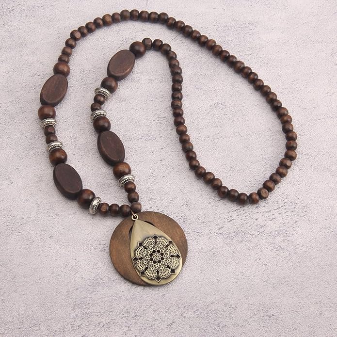 Leather Necklace for Women Boho Choker Necklace Long Cord Leather Pendant Bohemian Neckalce Vintage Alloy Pendant Leather Rope Necklace Wooden Necklaces for Women