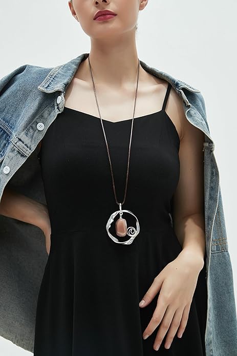 Leather Necklace for Women Boho Choker Necklace Long Cord Leather Pendant Bohemian Neckalce Vintage Alloy Pendant Leather Rope Necklace Wooden Necklaces for Women
