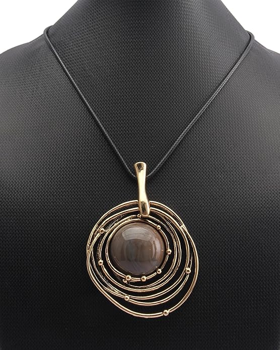 Leather Necklace for Women Boho Choker Necklace Long Cord Leather Pendant Bohemian Neckalce Vintage Alloy Pendant Leather Rope Necklace Wooden Necklaces for Women