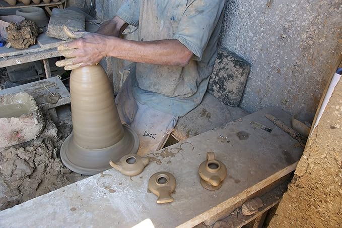 Biblical Herodian Clay Oil Lamp with Bethlehem Olive Oil - Authentic Holy Land Replica with Gift Bag & Certificate of Authenticity - Handmade Christian & Judaica Faith Gift