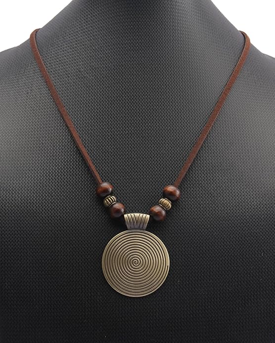 Leather Necklace for Women Boho Choker Necklace Long Cord Leather Pendant Bohemian Neckalce Vintage Alloy Pendant Leather Rope Necklace Wooden Necklaces for Women