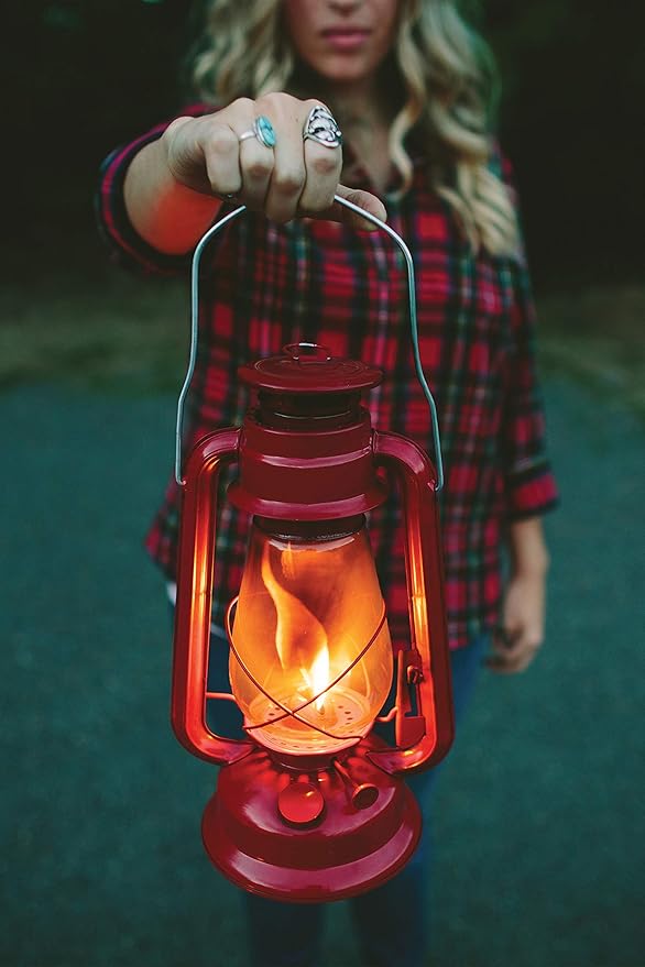 Stansport 12" Hurricane Lantern
