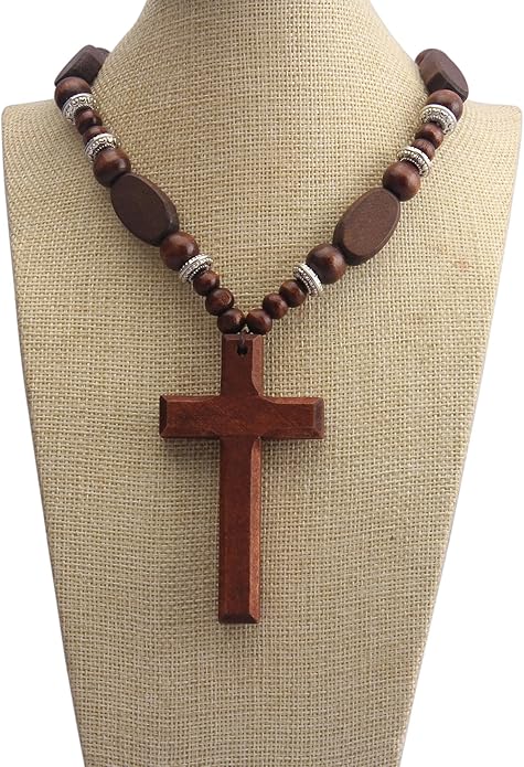 Leather Necklace for Women Boho Choker Necklace Long Cord Leather Pendant Bohemian Neckalce Vintage Alloy Pendant Leather Rope Necklace Wooden Necklaces for Women