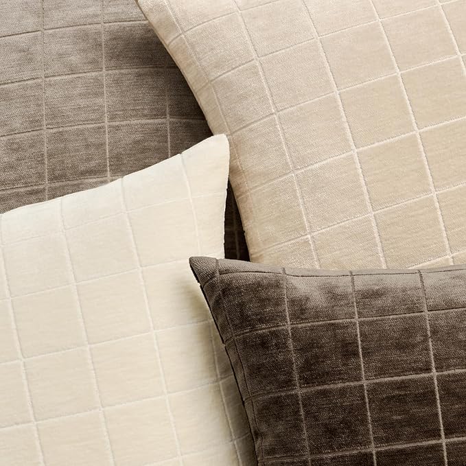 MIULEE Decorative Chenille Check Throw Pillow Covers Vintage Plaid Couch Pillows 22x22 Inch Set of 2 Neutral Boho Farmhouse Cushion Covers Modern Home Decor for Sofa Bed Living Room Brown