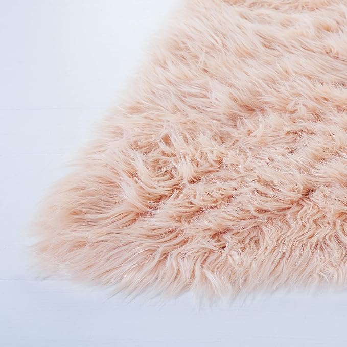 SAFAVIEH Faux Sheep Skin Collection 3' x 5' Light Pink FSS115U Silken Glam 2.35-inch Thick Area Rug