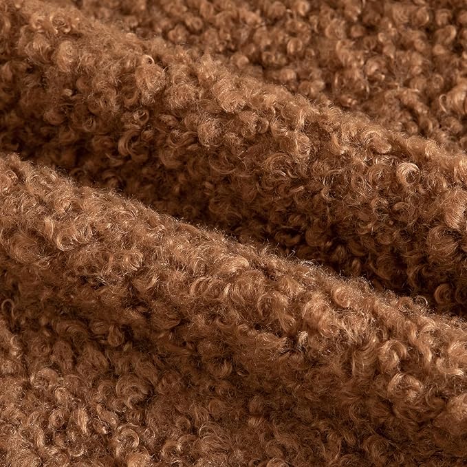 Yaertun Pack of 2 Faux Fur Throw Pillow Covers Decorative Sherpa Boucle Pillow Covers Fuzzy Soft Pillowcases Sheepskin Fleece Cushion Case for Couch Sofa Bed Living Room 20x20 Inch Brown