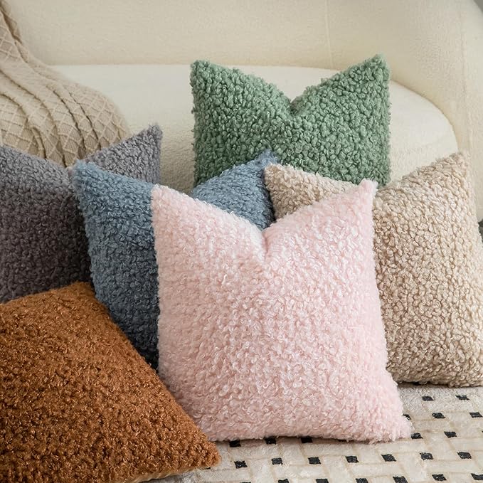 Yaertun Pack of 2 Faux Fur Throw Pillow Covers Decorative Sherpa Boucle Pillow Covers Fuzzy Soft Pillowcases Sheepskin Fleece Cushion Case for Couch Sofa Bed Living Room 18x18 Inch Oatmeal