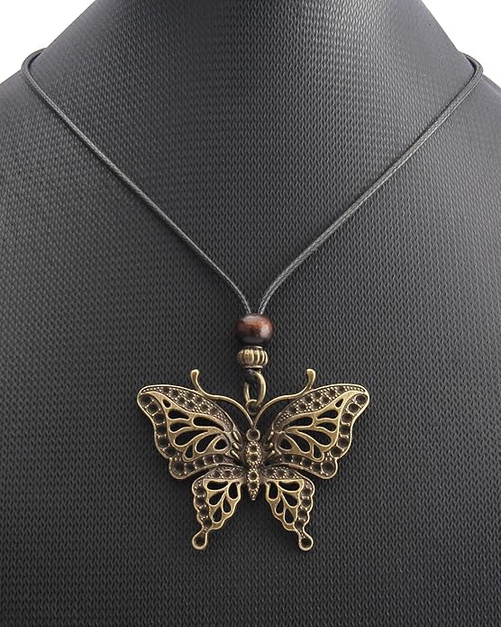 Leather Necklace for Women Boho Choker Necklace Long Cord Leather Pendant Bohemian Neckalce Vintage Alloy Pendant Leather Rope Necklace Wooden Necklaces for Women