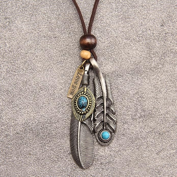 Leather Necklace for Women Boho Choker Necklace Long Cord Leather Pendant Bohemian Neckalce Vintage Alloy Pendant Leather Rope Necklace Wooden Necklaces for Women