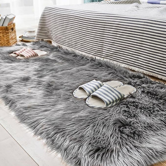 Carvapet Shaggy Soft Faux Sheepskin Fur Area Rugs Floor Mat Luxury Beside Carpet for Bedroom Living Room 3ft x 5ft, Grey