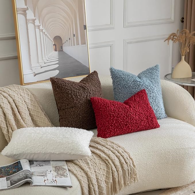 Yaertun Pack of 2 Faux Fur Throw Pillow Covers Decorative Sherpa Boucle Pillow Covers Fuzzy Soft Pillowcases Sheepskin Fleece Cushion Case for Couch Sofa Bed Living Room 20x20 Inch Burgundy