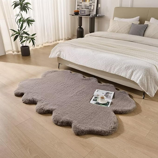 1700GSM Fuzzy Faux Sheepskin Fur Area Rug,Extra Soft Faux Fur Mat,Fluffy Shaggy Fur Rug for Bedroom Living Bedside Rug Room Decor-Taupe, 4 x 6 ft