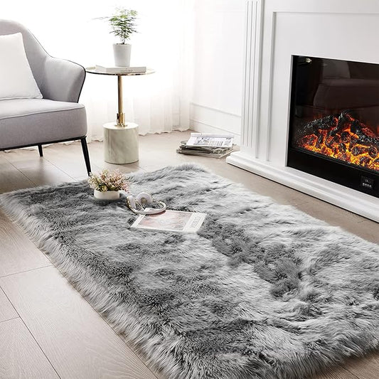 SERISSA Soft Fluffy Area Rug, Grey Faux Sheepskin Fur Rug, Shaggy Rug for Bedroom Floor Fuzzy Carpet for Living Room 4x6 Feet