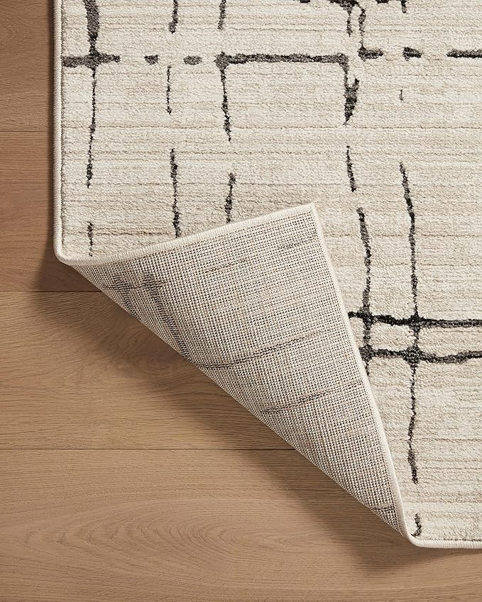 Loloi Darby Collection DAR-06 Sand/Dk. Grey 7'-10" x 10' Area Rug