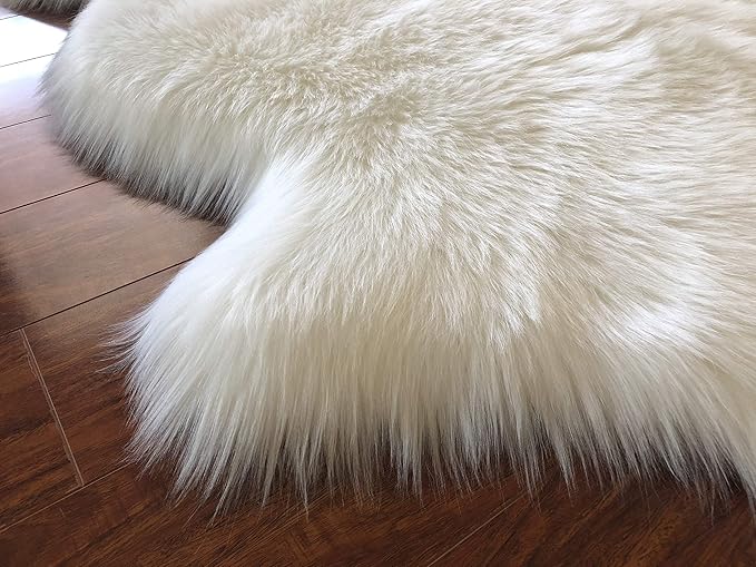 LAMBZY Faux Sheepskin Hypoallergenic Free Shape Silky Shag Rug, Luxury Shaggy Silky Plush Carpet for Bedrooms Rugs Living Room Kids Rooms Sofa Floor Rugs (Decto 10 Pelts 6'x10', 180x300cm,White)