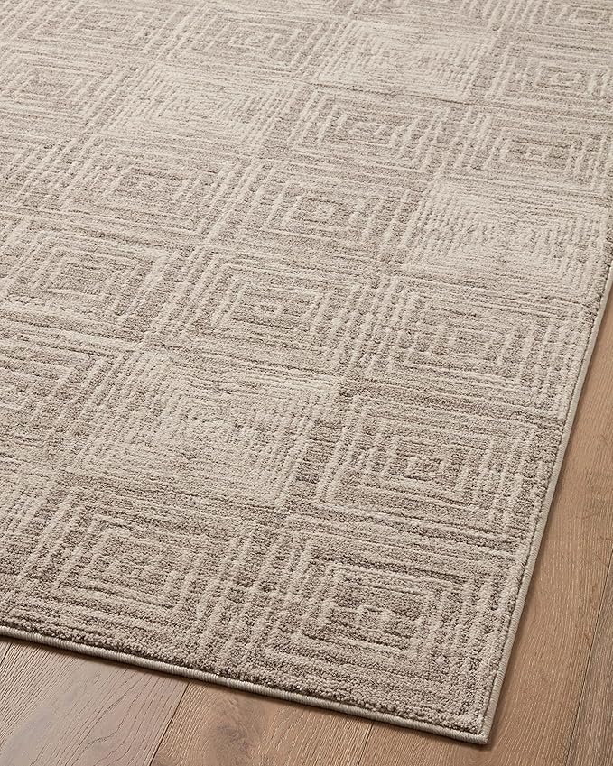 Loloi Darby Collection DAR-05 Beige/Grey 5'-3" x 7'-6" Area Rug