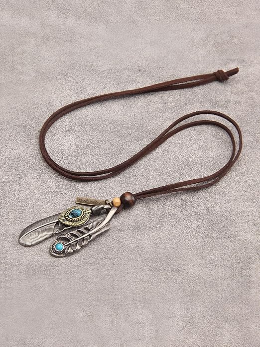Leather Necklace for Women Boho Choker Necklace Long Cord Leather Pendant Bohemian Neckalce Vintage Alloy Pendant Leather Rope Necklace Wooden Necklaces for Women