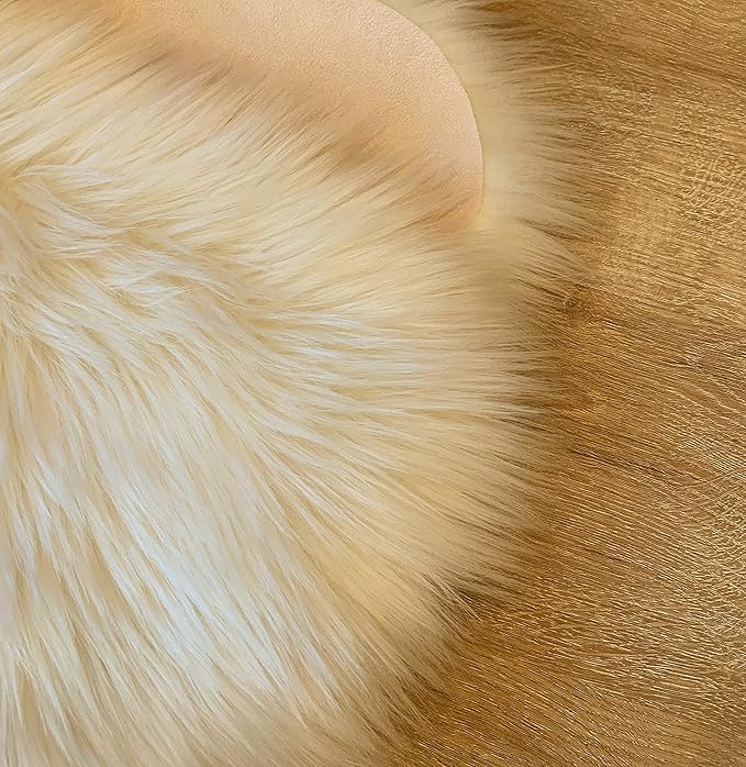 LAMBZY Faux Sheepskin Super Soft Hypoallergenic Silky Shag Rug for Living Room, Kids Room, Sofa (Quarto 4 Pelts Side by Side 3'x8', Cream)