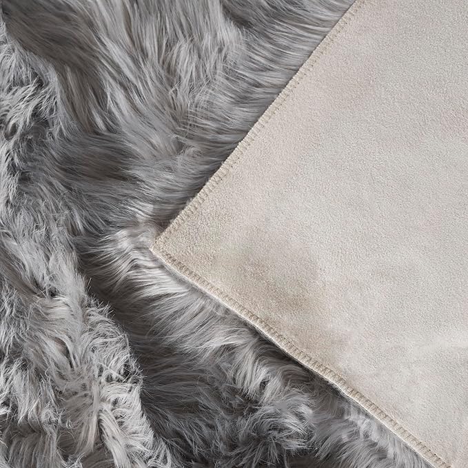 SAFAVIEH Faux Sheep Skin Collection 8' x 10' Grey FSS235D Silken Glam 2.35-inch Thick Area Rug