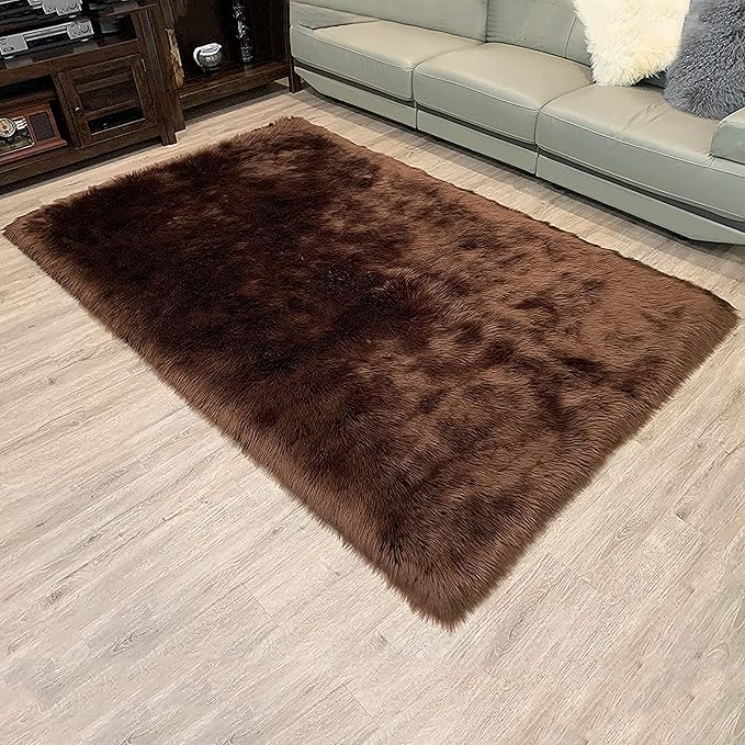 LAMBZY High Pile Super Soft Faux Sheepskin Rug (6'x9', Brown)