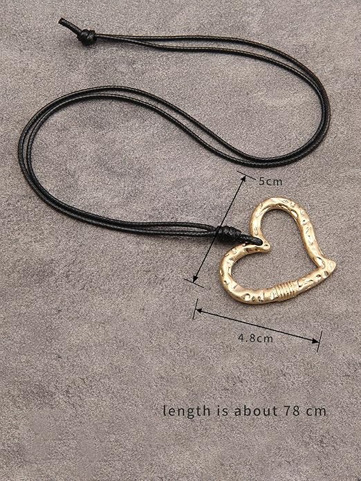 Leather Necklace for Women Boho Choker Necklace Long Cord Leather Pendant Bohemian Neckalce Vintage Alloy Pendant Leather Rope Necklace Wooden Necklaces for Women