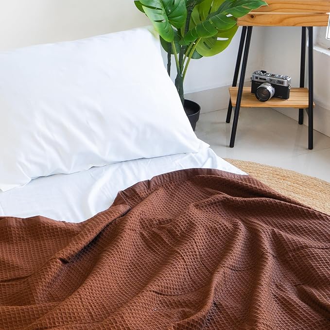 Salt Earth GOTS Certified 100% Organic Cotton Throw Blanket, 60"x80" Waffle Blankets & Throws for Bed, Throw Blanket for Couch, Cozy Christmas Blankets and Throws for Christmas Gifts (Potting Soil)