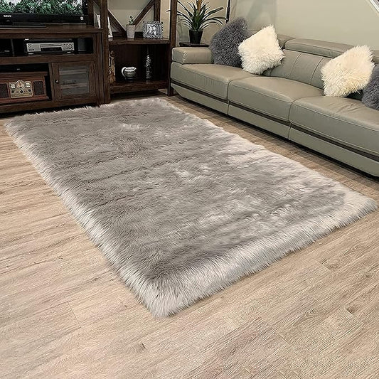 LAMBZY High Pile Super Soft Faux Sheepskin Rug (5'x8', Grey)