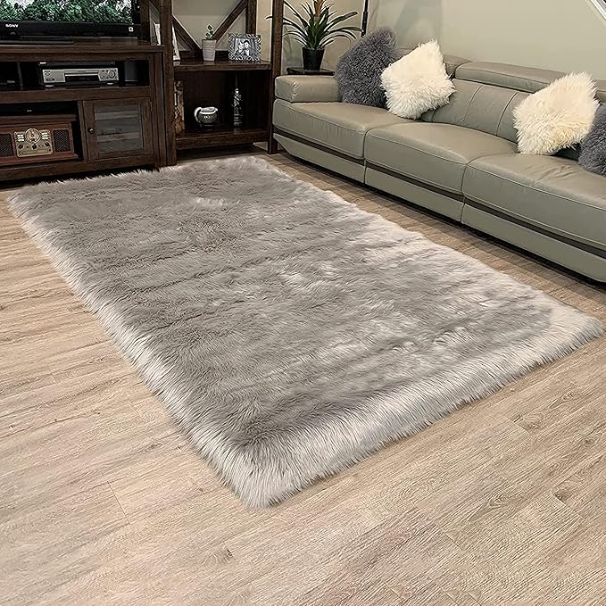 LAMBZY High Pile Super Soft Faux Sheepskin Rug (10'x13', Grey)