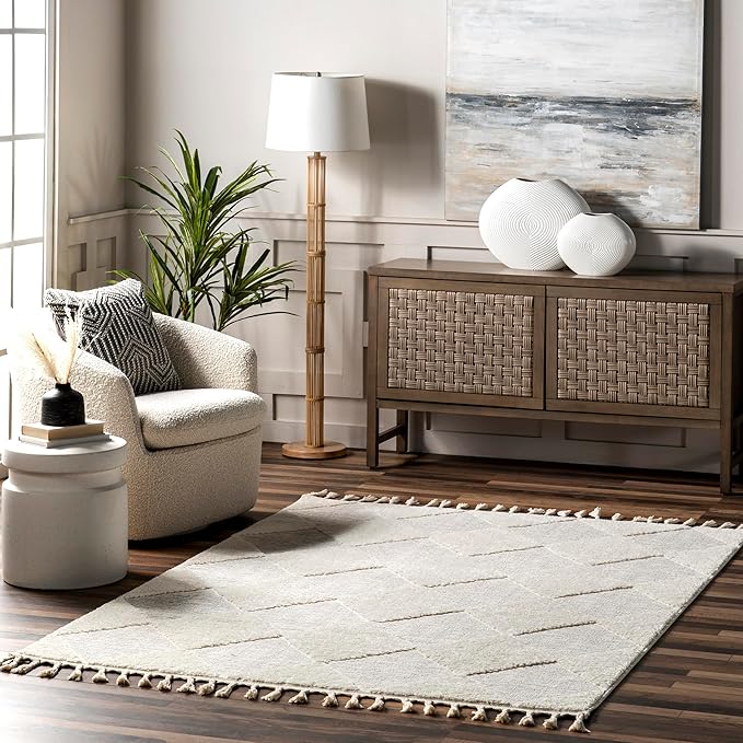 Nuloom Marissa Off-White/Grey, 8'10" x 12', Diamond, Tassel, Soft and Cozy, High Traffic, Stain Resistant, Easy Clean, Durable Area Rug for Bedroom, Living Room, Dining Space, Den, Foyer, Entryway